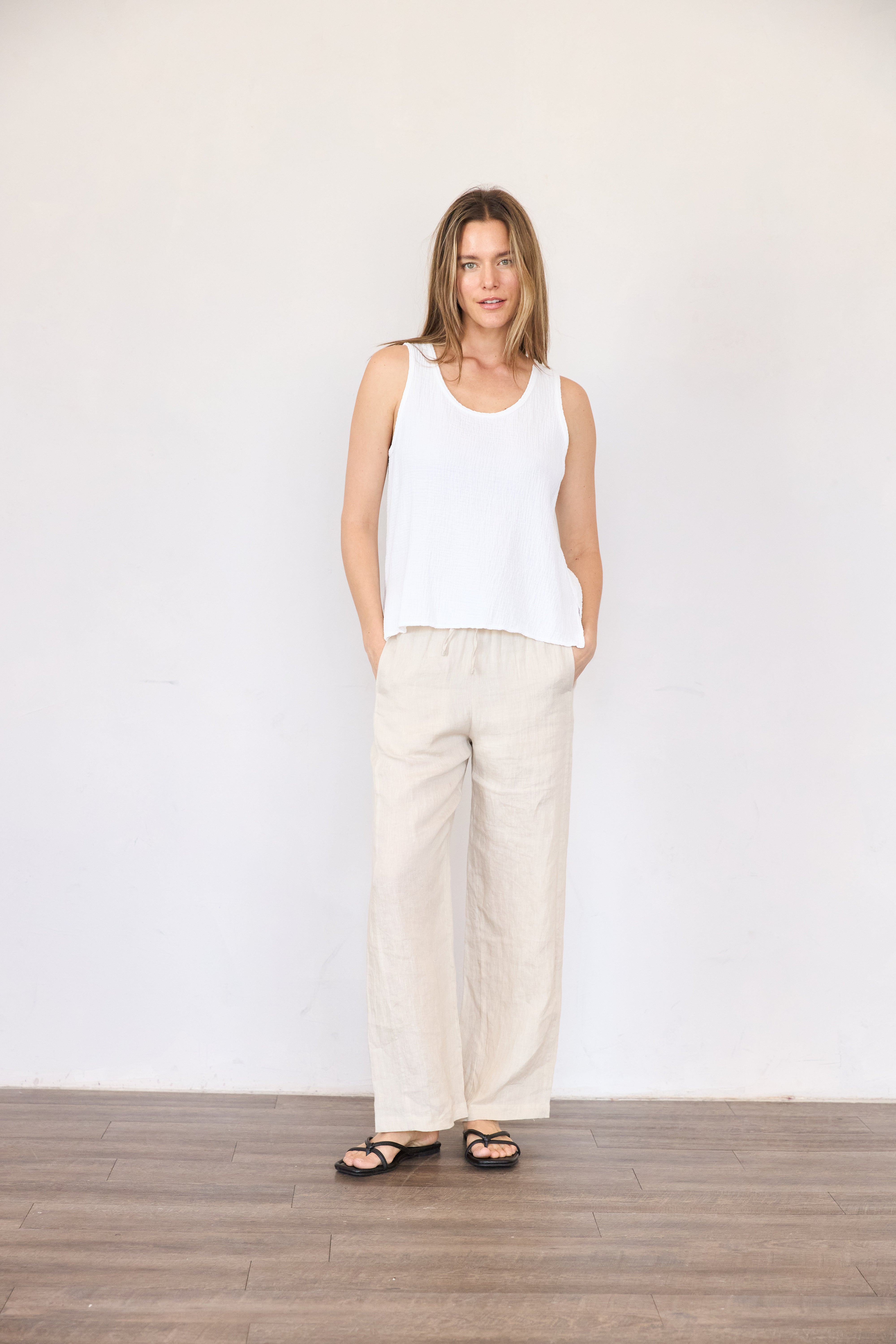 Organic Gauze Tank– It is well L.A.